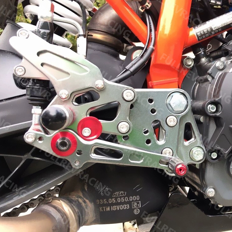 FULL-REV 改裝後移腳踏 KTM車款