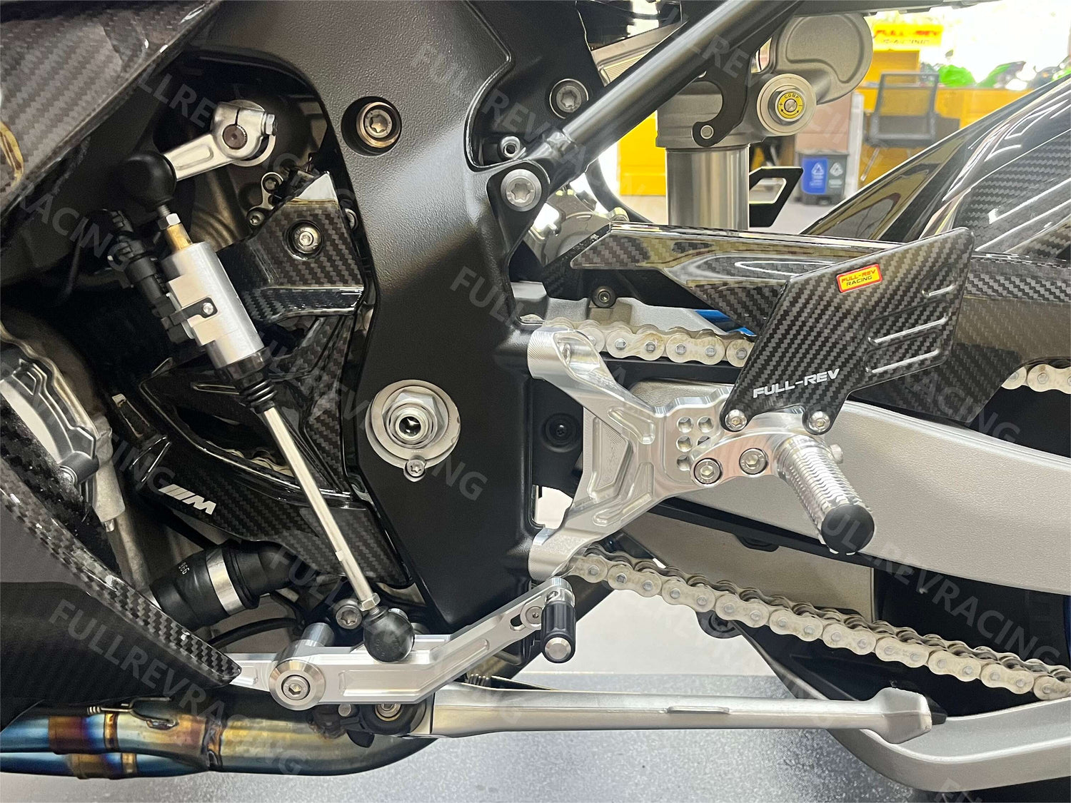 FULL-REV 改裝後移腳踏(Pro款) BMW車款