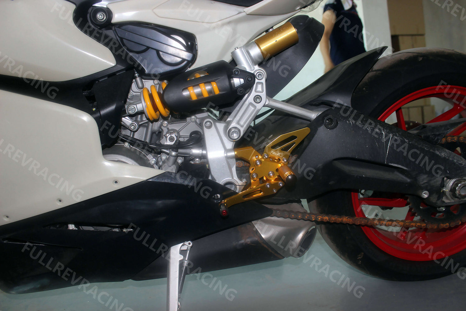 FULL-REV 改裝後移腳踏 DUCATI車款