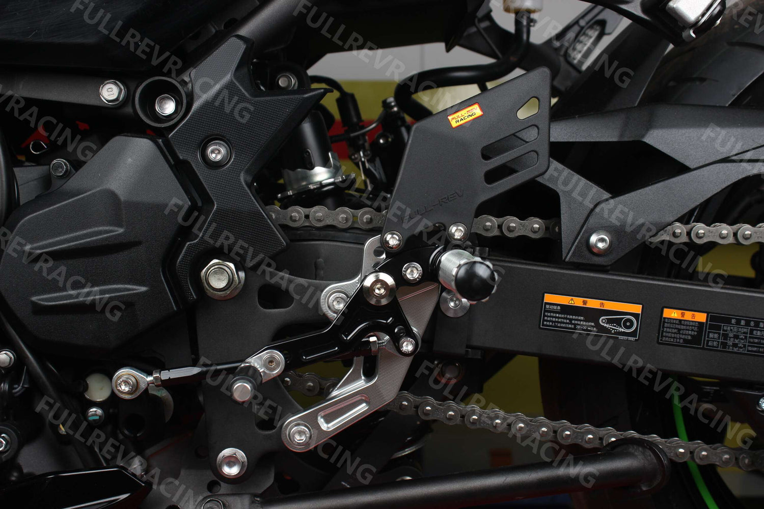 FULL-REV 改裝後移腳踏(Pro款) KAWASAKI車款