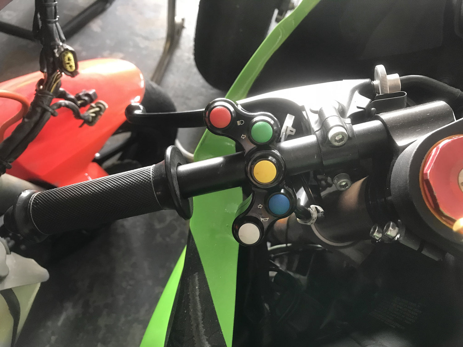 FULL-REV 糖豆按鈕開關 KAWASAKI車款